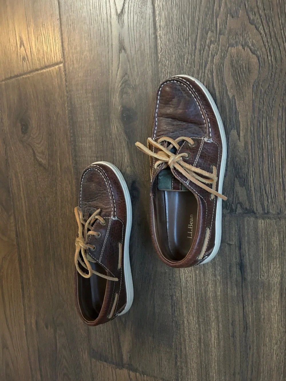 L.L. Bean Boat Shoes Men's Dark Brown Leather with Tan Laces Size 7 1/2 Medium